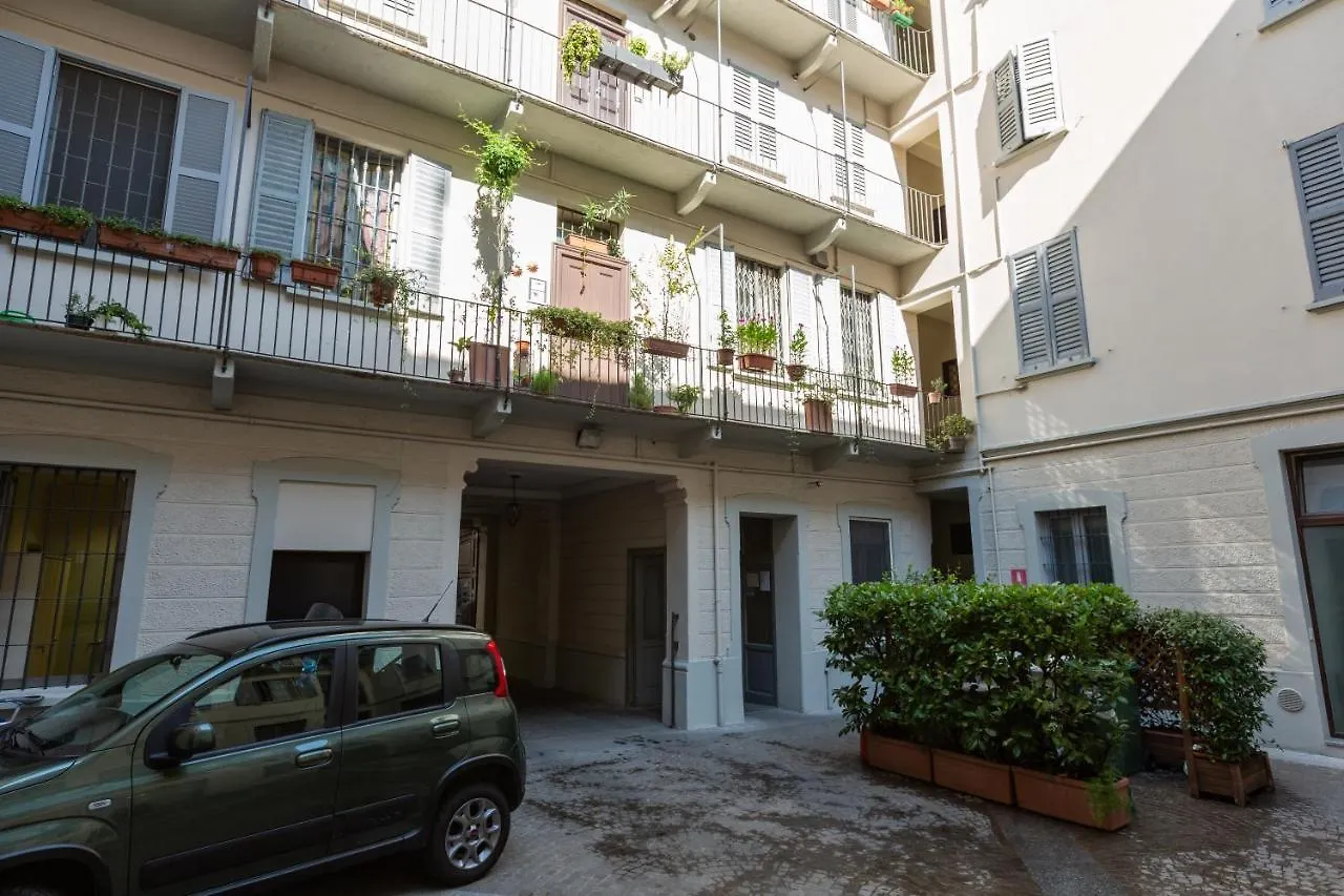 Tricolore Modern And Cozy Apartment Milánó